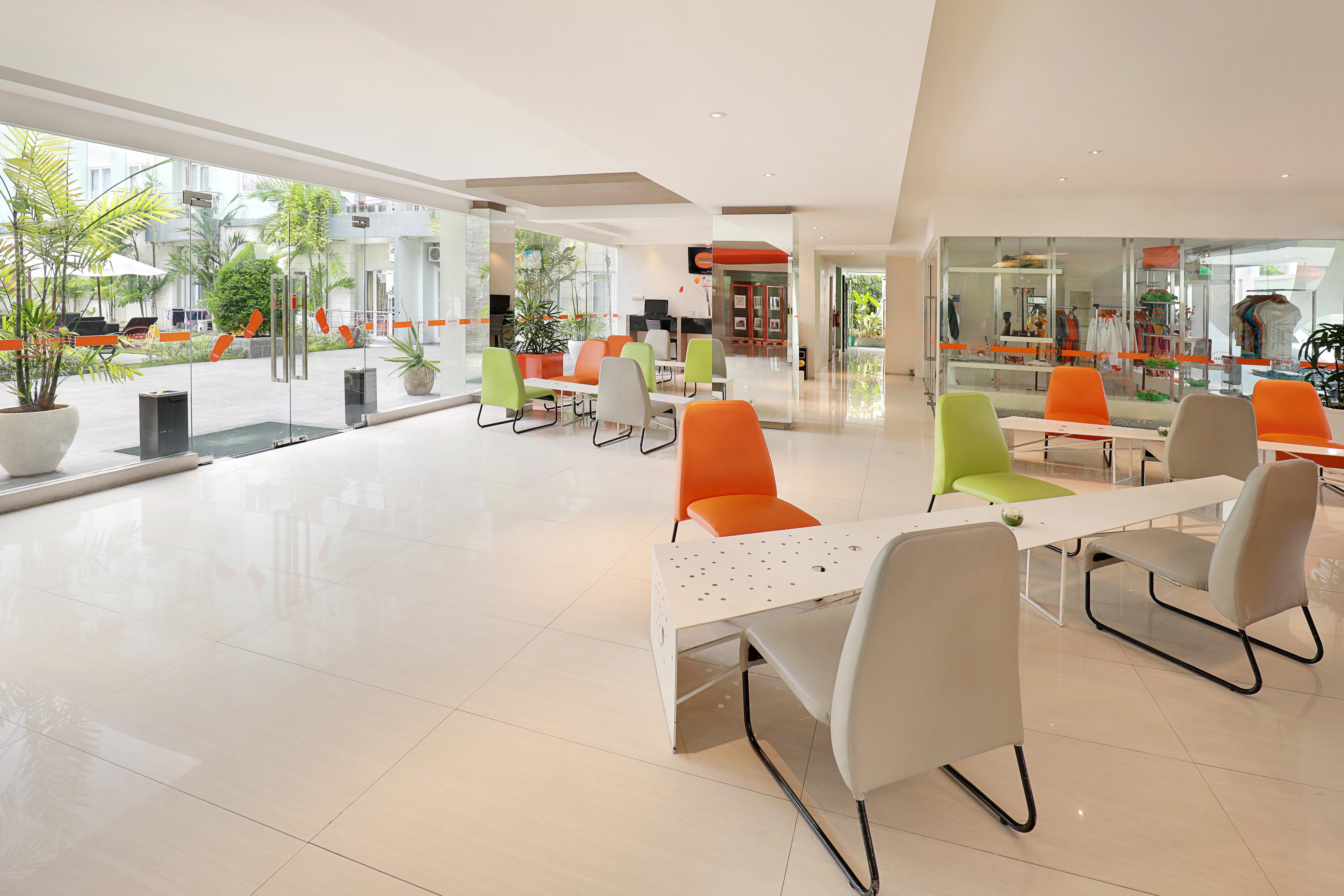 Harris Hotel & Residences Riverview Kuta, Bali 꾸따 외부 사진