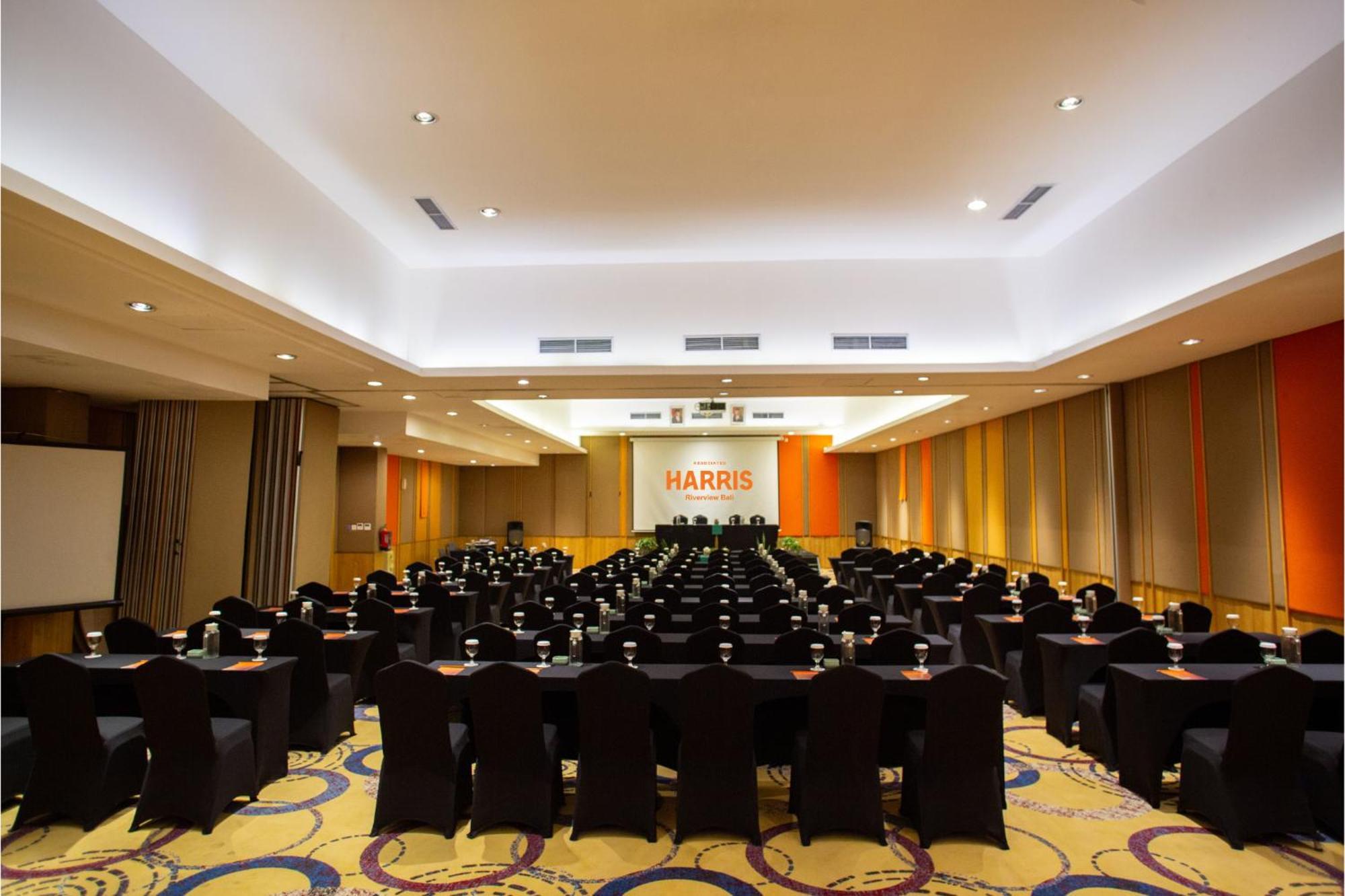 Harris Hotel & Residences Riverview Kuta, Bali 꾸따 외부 사진